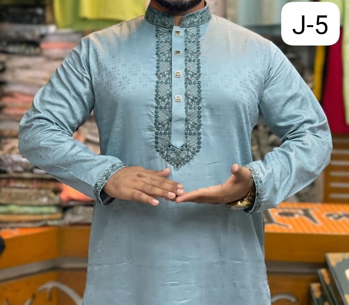 6136298451466130943